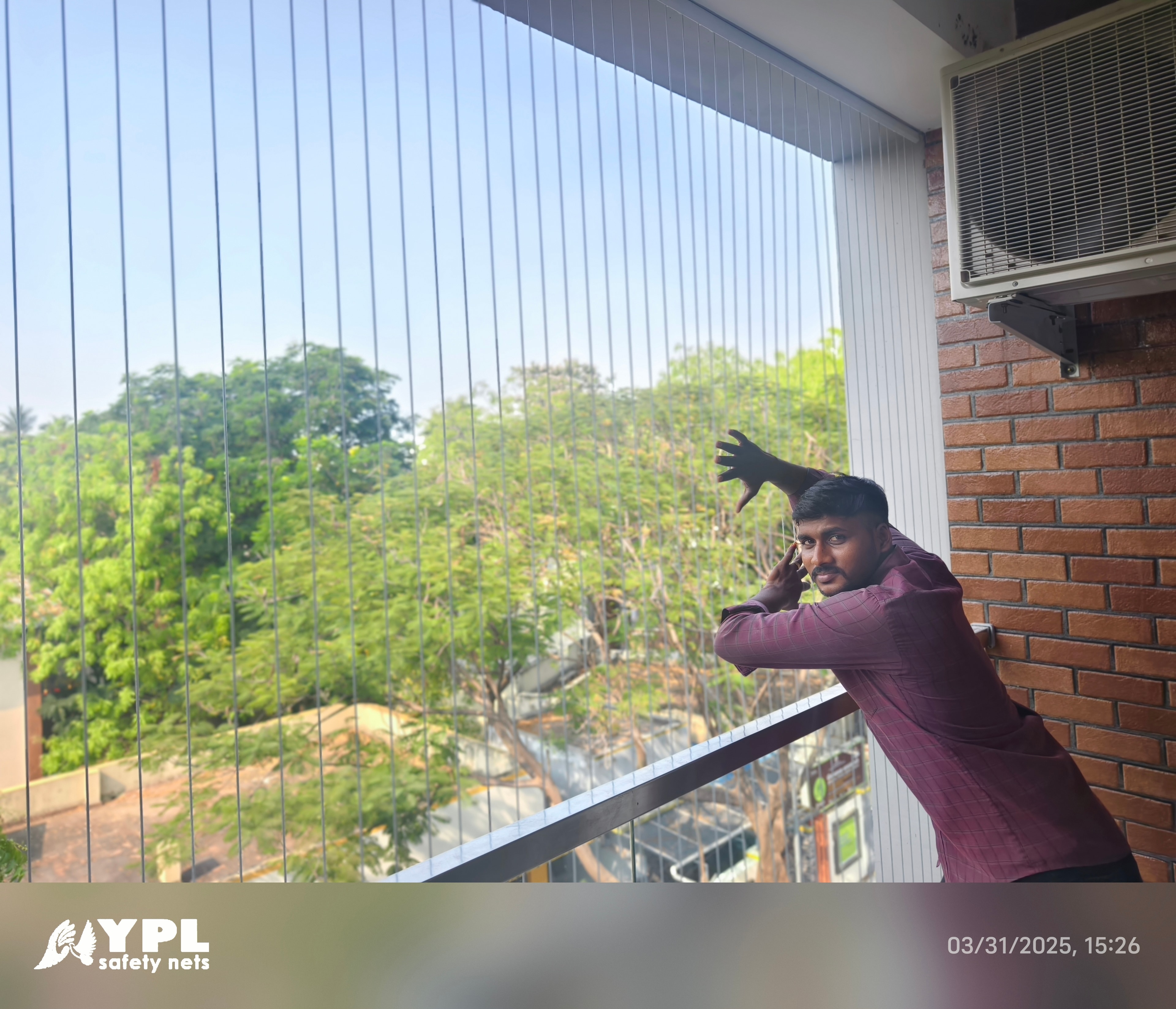 Invisible grill installation in Padur
